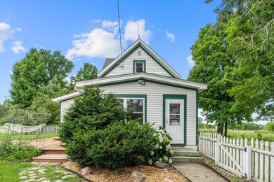 Additional listing photo 1