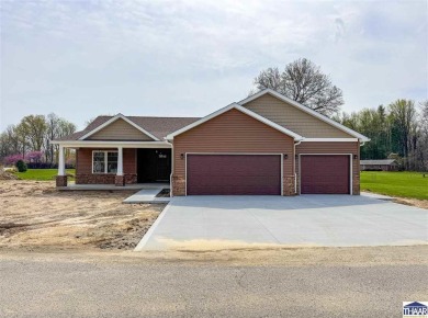 Lake Home For Sale in Sullivan, Indiana