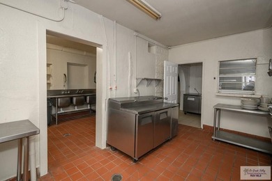 Located at 267 West Robertson Street in the heart of San - photo 22