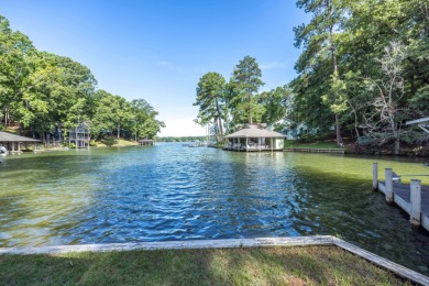 Spacious Waterfront Home - photo 8