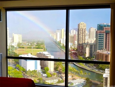 Spacious 29th-Floor 2BR/2BA Live-Work Residence | Ocean, Diamond - photo 1