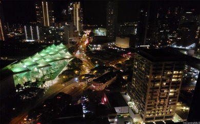 Spacious 29th-Floor 2BR/2BA Live-Work Residence | Ocean, Diamond - photo 7