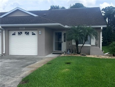 Lake Townhome/Townhouse For Sale in Lake Placid, Florida