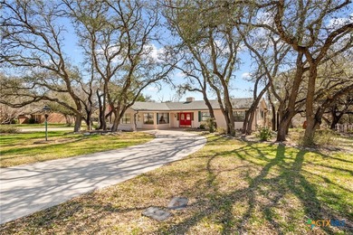 Stillhouse Hollow Lake Home Active Under Contract in Harker Heights Texas