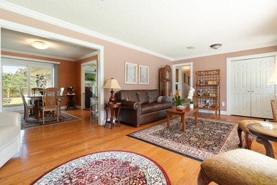 You will fall in love with this well-maintained home in Kenwood - photo 7