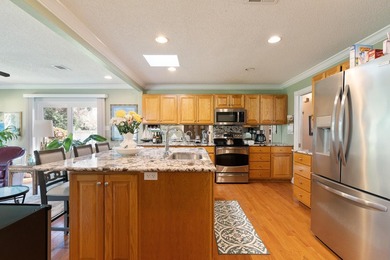 You will fall in love with this well-maintained home in Kenwood - photo 10