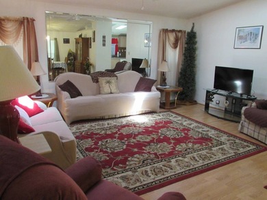 Furnished two bed two bath with rear deck on the pond . Extra - photo 12