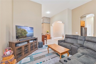Seller offering 5K toward buyer closing costs! Welcome to this - photo 14