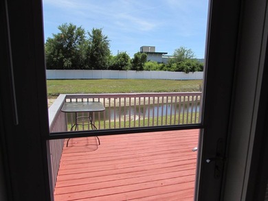 Furnished two bed two bath with rear deck on the pond . Extra - photo 19