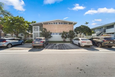 Premier Redevelopment Opportunity (Approx 33,750 SF). Zoned for - photo 7