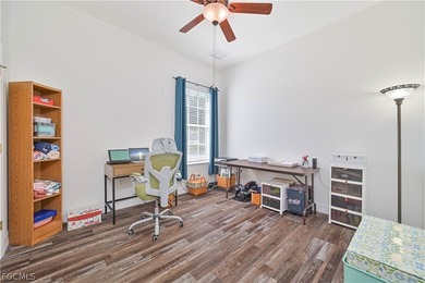 Seller offering 5K toward buyer closing costs! Welcome to this - photo 28