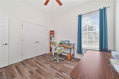 Seller offering 5K toward buyer closing costs! Welcome to this - photo 29