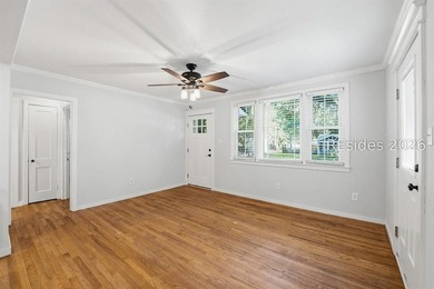 Charming Pigeon Point Cottage! Nestled in one of Beaufort's most - photo 9
