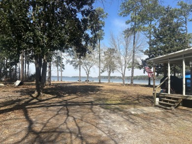 Lake Home Sale Pending in Bonneau, South Carolina