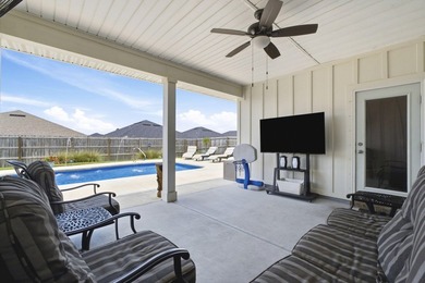 Welcome home to one of the area's most impressive newer - photo 7