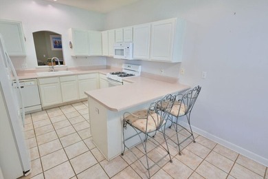 Discover the perfect blend of comfort, convenience, and coastal - photo 4