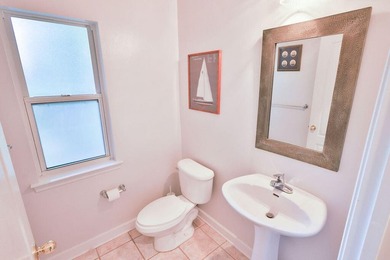 Discover the perfect blend of comfort, convenience, and coastal - photo 9
