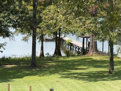 WATERFRONT home on the S. end of Toledo Bend Lake? W/ gentle - photo 5