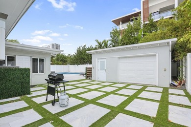 Fourth bedroom is a detached guest house/suite and does not - photo 19