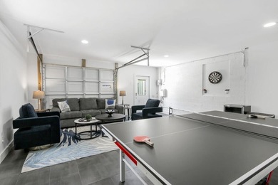Fourth bedroom is a detached guest house/suite and does not - photo 20