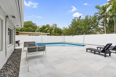 Fourth bedroom is a detached guest house/suite and does not - photo 21