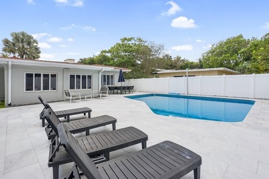 Fourth bedroom is a detached guest house/suite and does not - photo 22