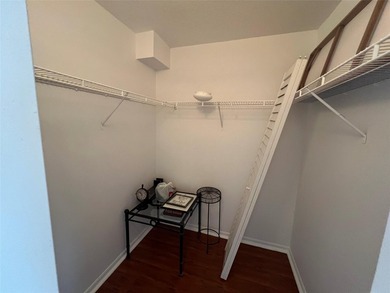 NO RESTRICTIONS...HUGE 3 BEDROOMS 2 BATHS..E SEE IT NOW...ALL - photo 25