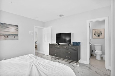 Fourth bedroom is a detached guest house/suite and does not - photo 27
