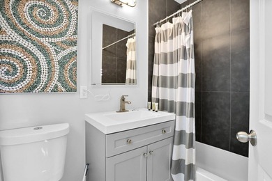 Fourth bedroom is a detached guest house/suite and does not - photo 36