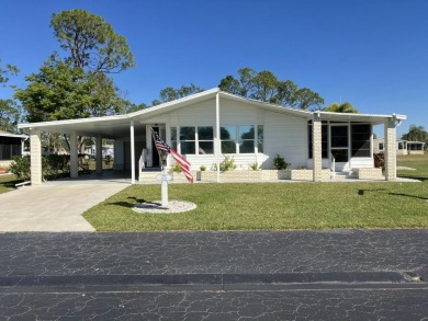 Lake Home For Sale in N. Fort Myers, Florida