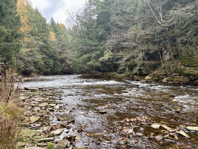 Lake Acreage For Sale in Chateaugay, New York
