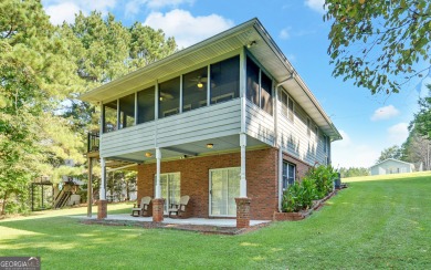 Lake Home For Sale in Toccoa, Georgia