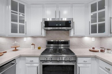 Recently updated first floor unit in Del Mar Villas condominium - photo 7