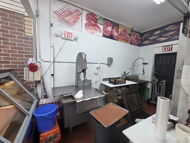 Excellent opportunity to own a well-established mini supermarket - photo 8