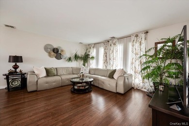 Located in the exclusive Madison section of Oceanside, this - photo 2