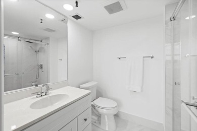 Welcome to your dream penthouse condo in the heart of Deerfield - photo 12