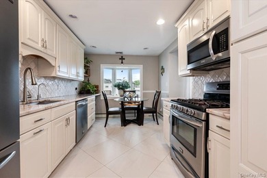 Located in the exclusive Madison section of Oceanside, this - photo 7