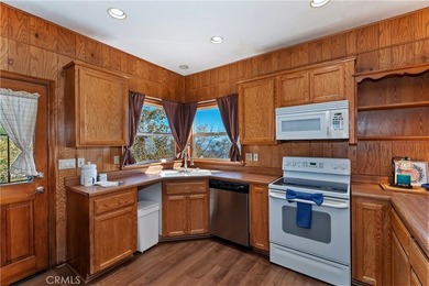 Escape to the serenity of Skyland Drive - where nature, comfort - photo 17