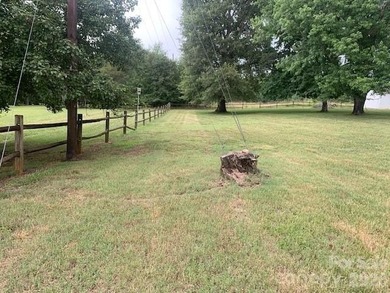 $275,000 ... THIS IS SUCH A SWEET DEAL, THIS YOU WILL BE SO - photo 8