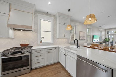 Welcome to 106 Carillon Market Street, a stand alone 2,250 sq ft - photo 10