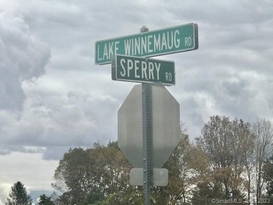 Lake Winnemaug Lot For Sale in Watertown Connecticut