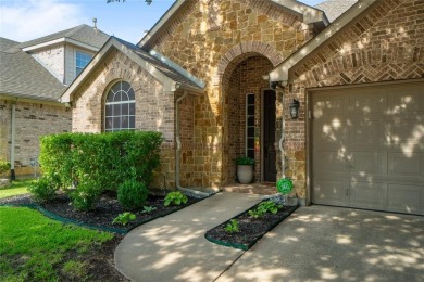 Lake Home Sale Pending in Grand Prairie, Texas