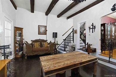 Charming Tudor home filled with character, set on a dead-end - photo 1