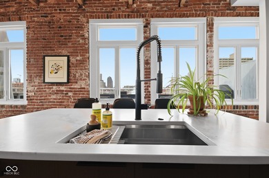 The penthouse at Lockerbie Glove Factory defines sophisticated