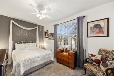 Beautifully updated townhome in the heart of Freeport. This - photo 19