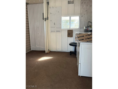 Come make this beautifully remodeled home YOURS!!!. NEW FLOORS - photo 3