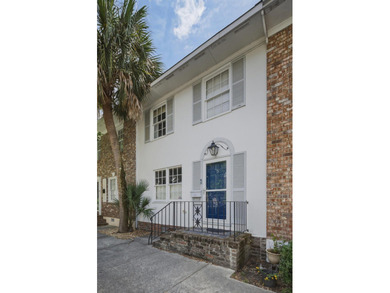 HARLESTON VILLAGE PIED-A-TERRE! Imagine living in the heart of - photo 1