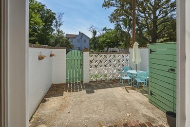 HARLESTON VILLAGE PIED-A-TERRE! Imagine living in the heart of - photo 6