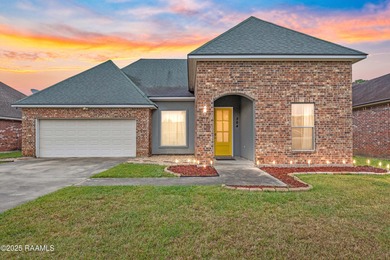 Vermilion River - Lafayette Parrish Home For Sale in Lafayette Louisiana