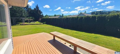 MAGNIFICENT SHOWPIECE! Just moments from all that Sequim has to - photo 11